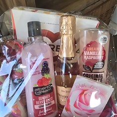 Gift Box 08-08-2026 09 59 32